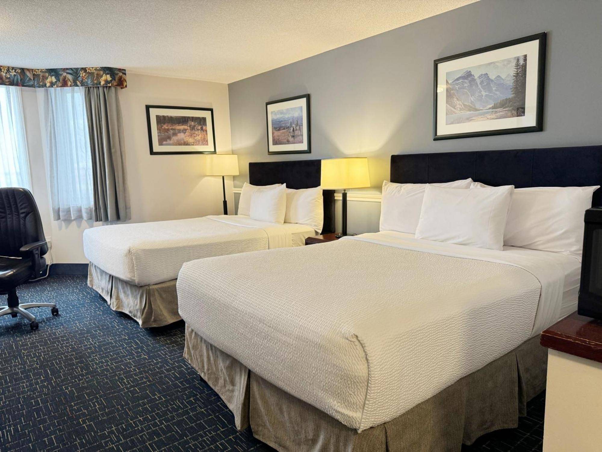 Hotel Riviera Plaza&Conference Centre Calgary Airport Exterior foto
